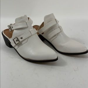 Brand new white booties!!